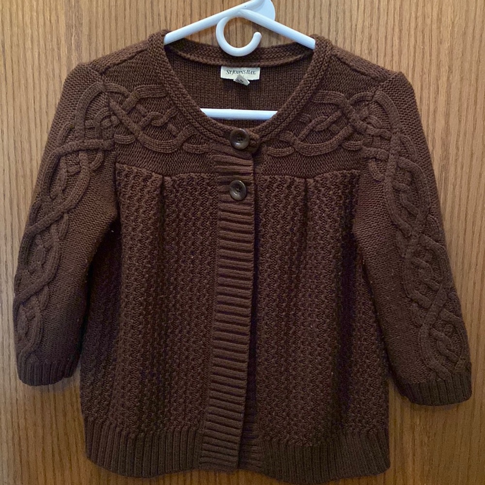 Great brown sweater